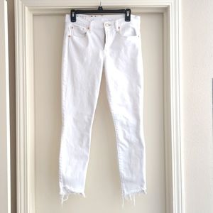 White Mid-rise skinny jeans